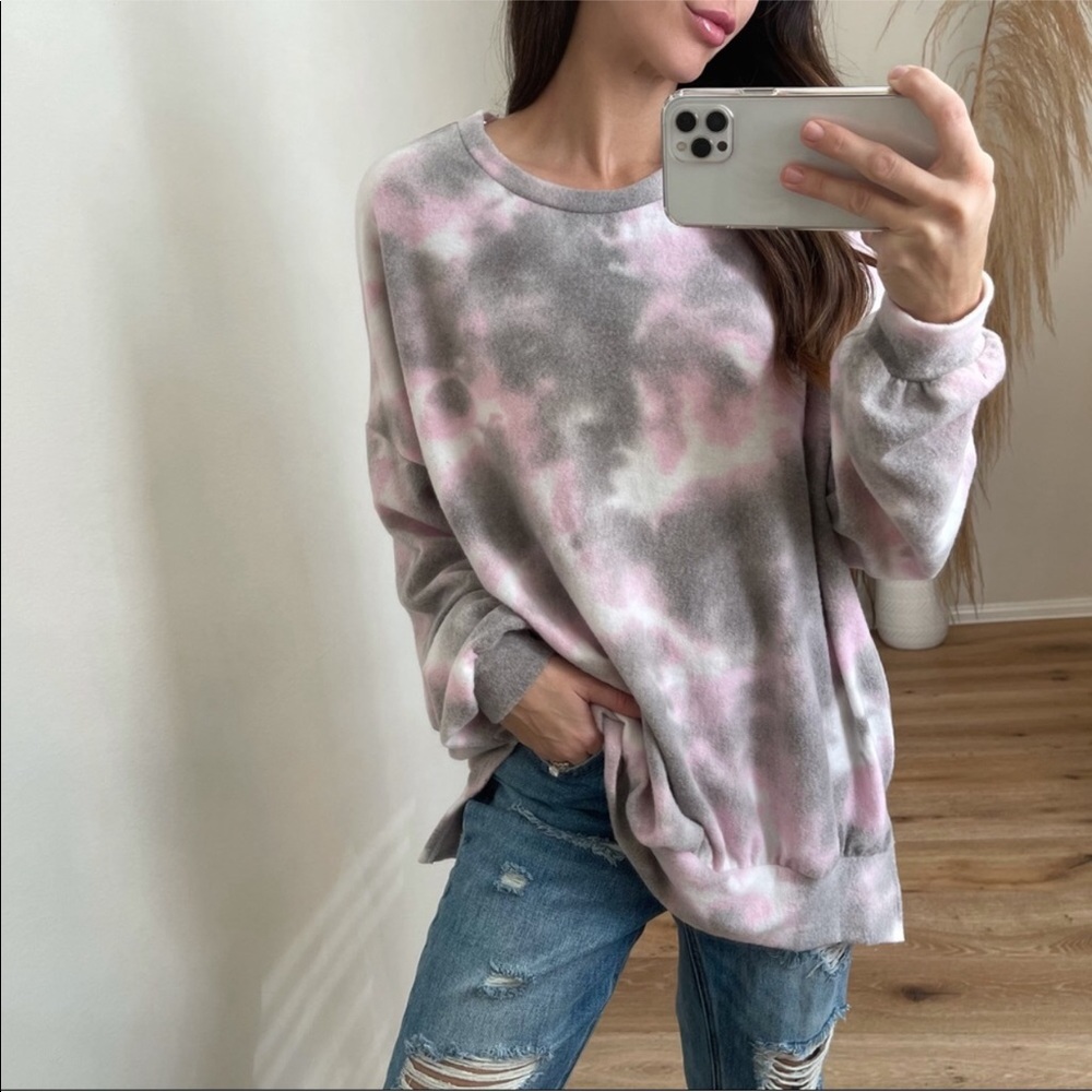 🆕 Cuddle Time Tie Dye Pullover